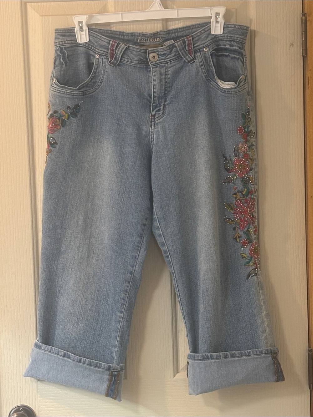 L.A. Blues Light Blue Cropped Jeans with Floral Embroidery